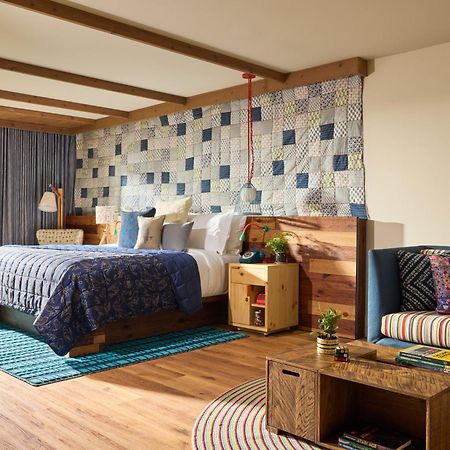 Treehouse Hotel Silicon Valley Саннивейл Экстерьер фото